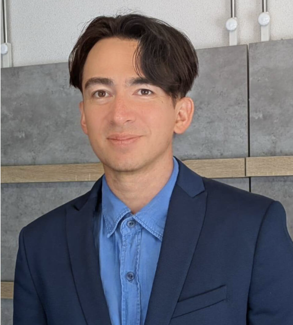 SOLO GROUP創業者・光峰るうく